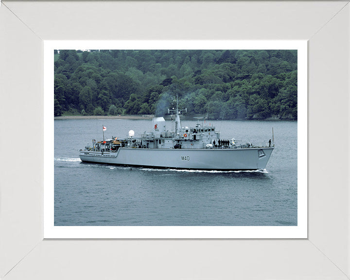 HMS Berkeley M40 Royal Navy Hunt class mine countermeasures vessel Photo Print or Framed Print - Hampshire Prints