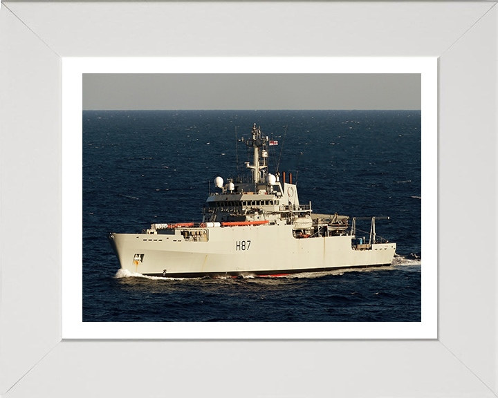 HMS Echo H87 | Photo Print | Framed Print | Echo Class | Survey Vessel | Royal Navy - Hampshire Prints