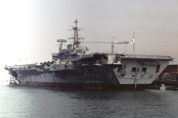 HMS Hermes R12 Royal Navy Centaur class Aircraft carrier Photo Print or Framed Print - Hampshire Prints