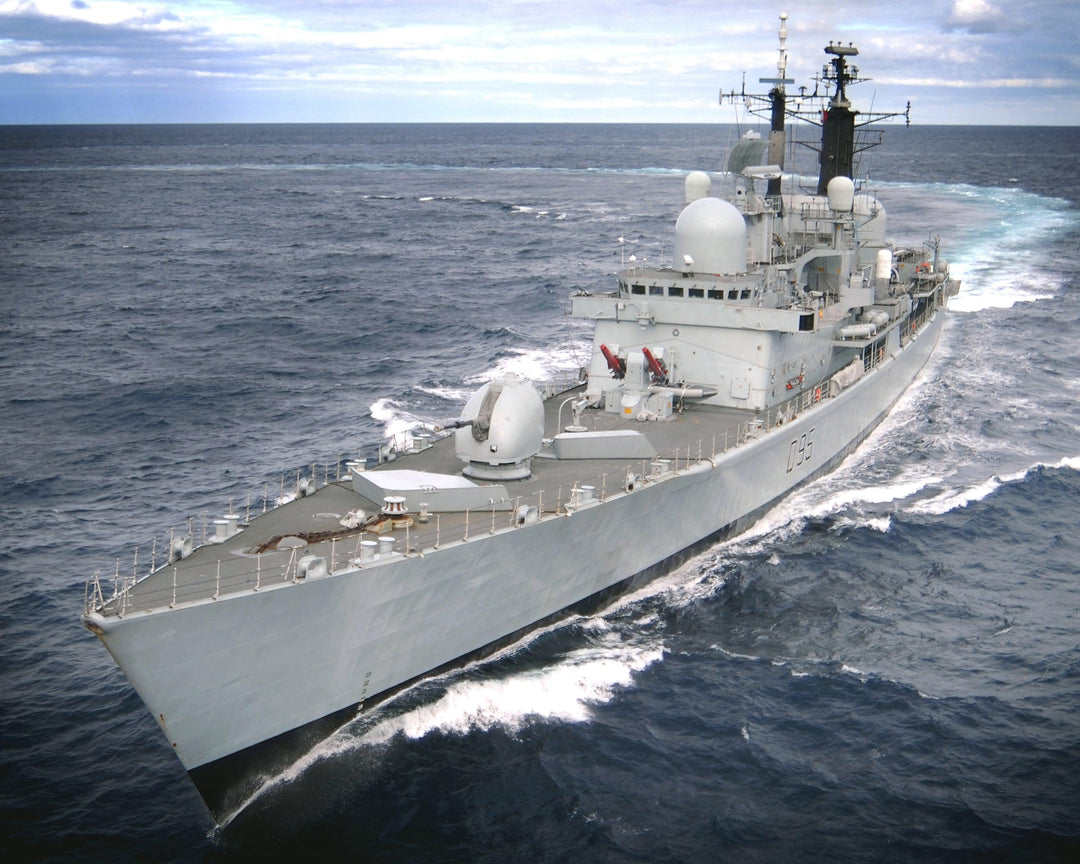 HMS Manchester D95 | Photo Print | Framed Print | Type 42 | Destroyer | Royal Navy - Hampshire Prints