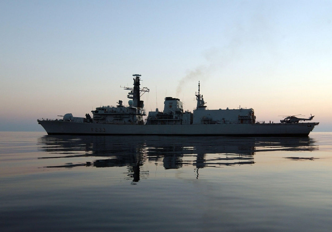 HMS Marlborough F233 | Photo Print | Framed Print | Type 23 | Frigate | Royal Navy - Hampshire Prints