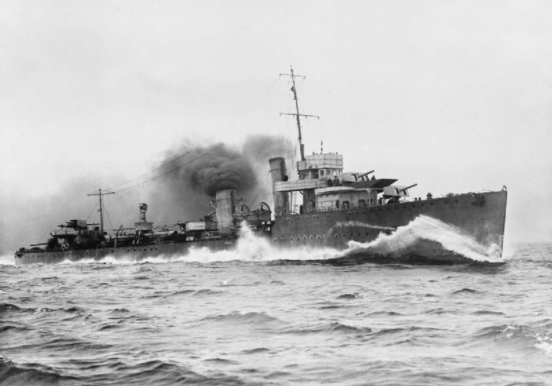 HMS Vimiera (1917) Royal Navy V class destroyer Photo Print or Framed Print - Hampshire Prints