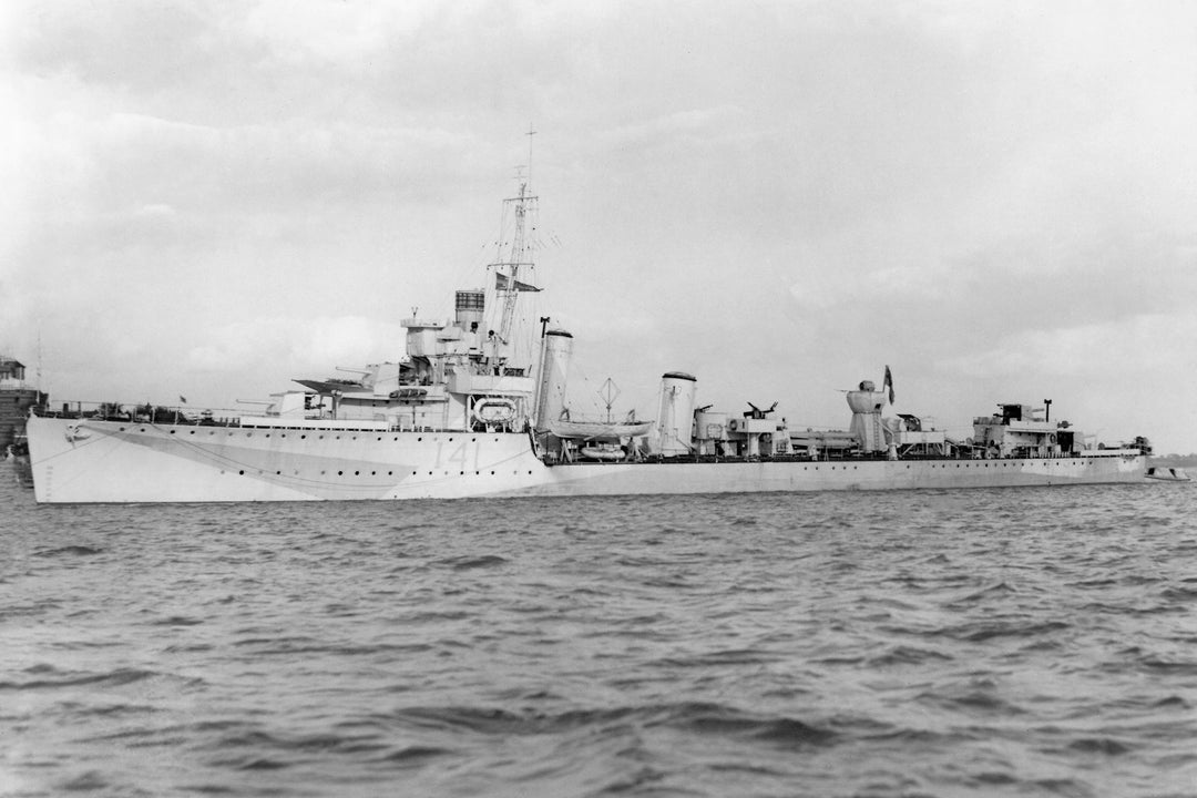 HMS Walpole I41 (D41) Royal Navy W class destroyer Photo Print or Framed Print - Hampshire Prints