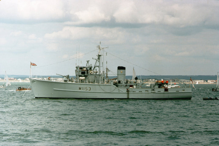 HMS Kedleston M1153 Royal Navy Ton class minesweeper Photo Print or Framed Print - Hampshire Prints