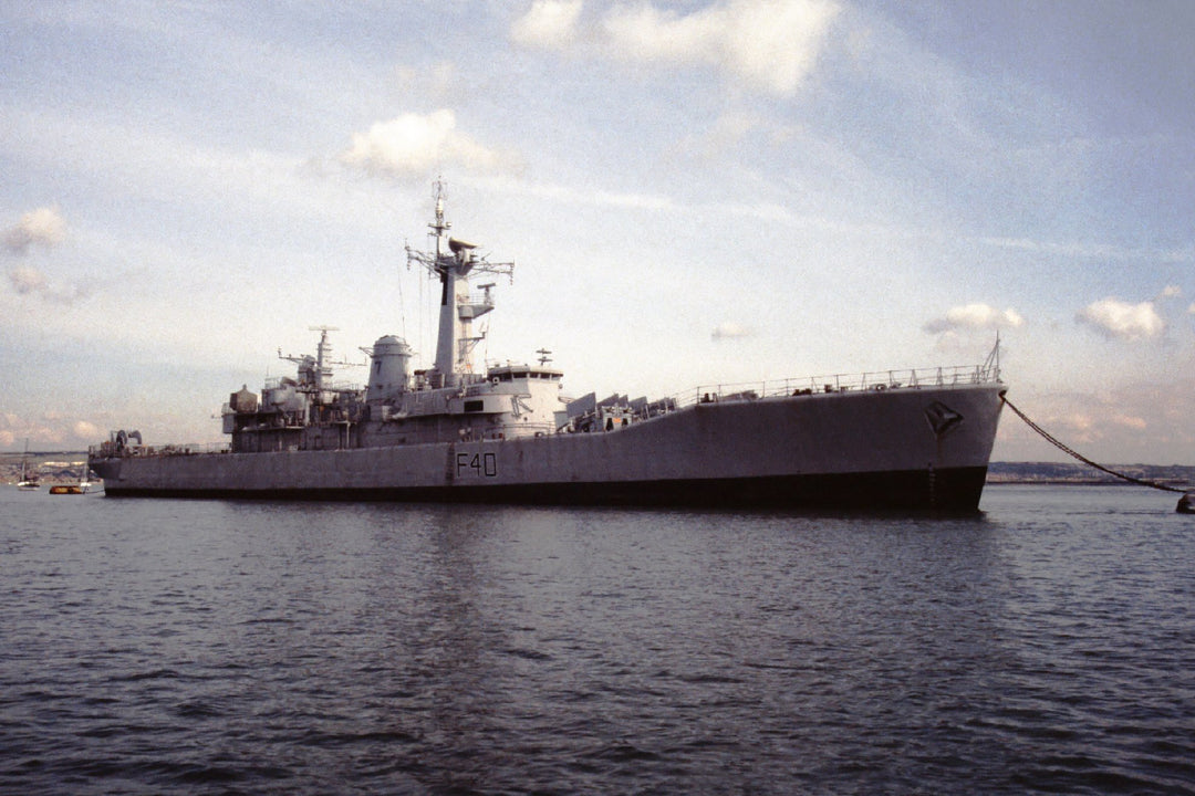 HMS Sirius F40 Royal Navy Leander class frigate Photo Print or Framed Print - Hampshire Prints