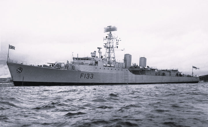 HMS Tartar F113 Royal Navy Tribal class frigate Photo Print or Framed Print - Hampshire Prints