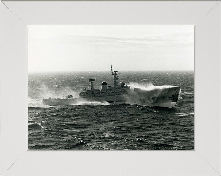 HMS Arethusa F38 Royal Navy Leander Class Frigate Photo Print or Framed Print - Hampshire Prints