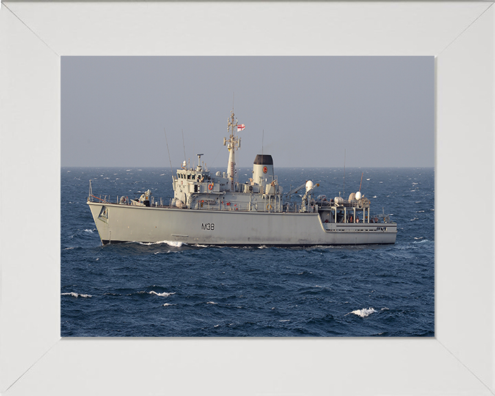 HMS Atherstone M38 Royal Navy Hunt class mine countermeasures vessel Photo Print or Framed Print - Hampshire Prints