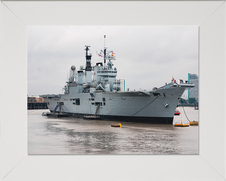 HMS Ark Royal R07 | Photo Print | Framed Print | Invincible Class | Aircraft Carrier | Royal Navy - Hampshire Prints