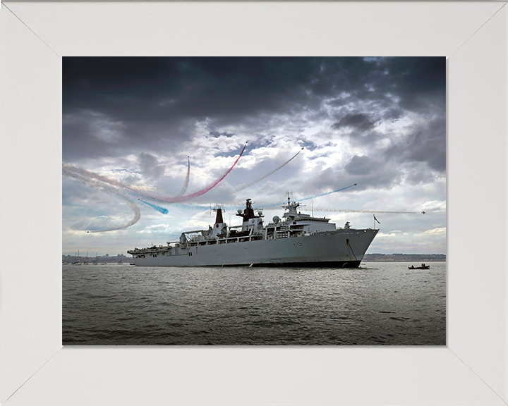 HMS Bulwark L15 | Photo Print | Framed Print | Albion Class | Amphibious Ship | Royal Navy - Hampshire Prints