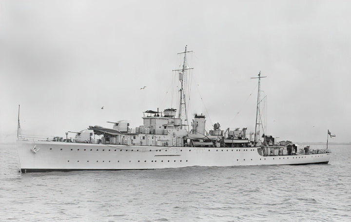 HMS Auckland L61 | Photo Print | Framed Print | Poster | Egret Class | Sloop | Royal Navy - Hampshire Prints