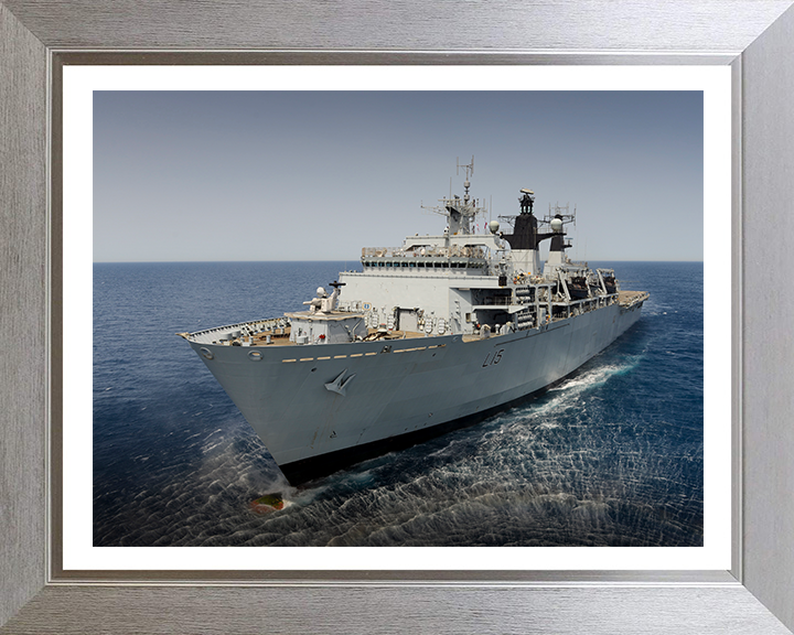 HMS Bulwark L15 Royal Navy Albion class amphibious ship Photo Print or Framed Print - Hampshire Prints