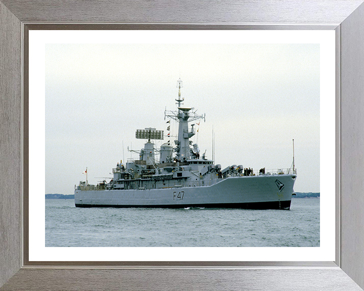 HMS Danae F47 Royal Navy Leander Class Frigate Photo Print or Framed Print - Hampshire Prints