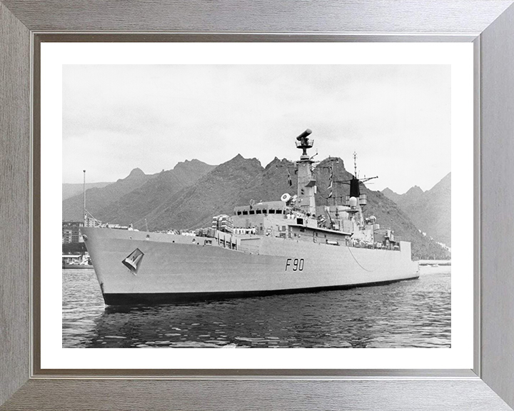 HMS Brilliant F90 Royal Navy Type 22 Frigate Photo Print or Framed Print - Hampshire Prints