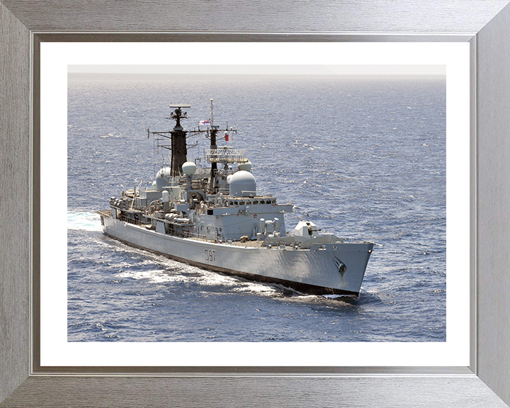 HMS Edinburgh D97 Royal Navy Type 42 Destroyer Photo Print or Framed Print - Hampshire Prints