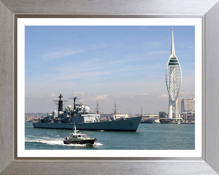 HMS Edinburgh D97 Royal Navy Type 42 Destroyer Photo Print or Framed Print - Hampshire Prints