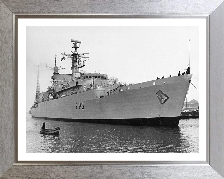 HMS Battleaxe F89 Royal Navy Type 22 Frigate Photo Print or Framed Print - Hampshire Prints