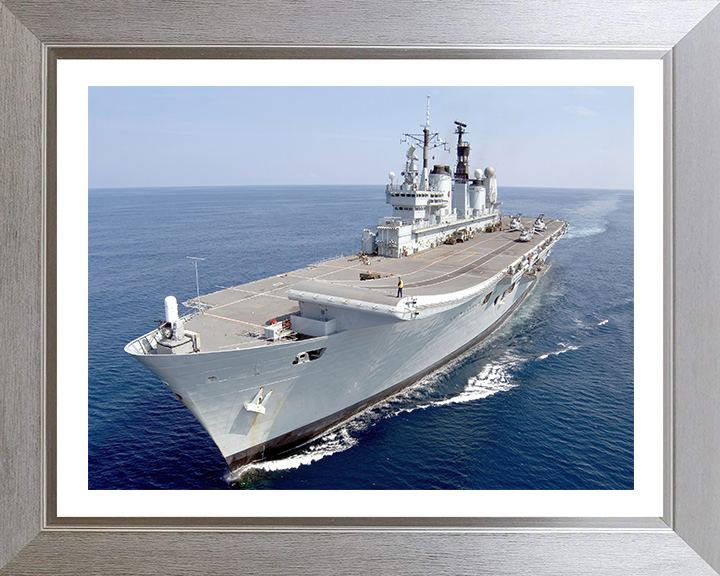 HMS Ark Royal R07 | Photo Print | Framed Print | Invincible Class | Aircraft Carrier | Royal Navy - Hampshire Prints