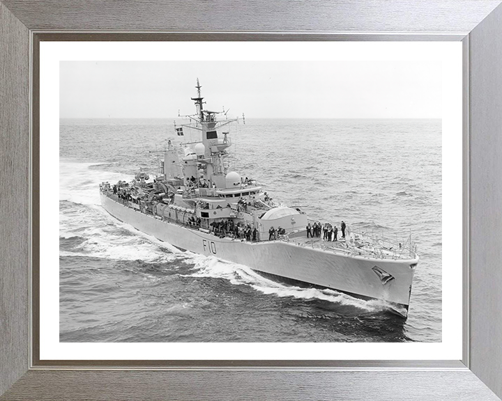 HMS Aurora F10 | Photo Print | Framed Print | Leander Class | Frigate | Royal Navy - Hampshire Prints