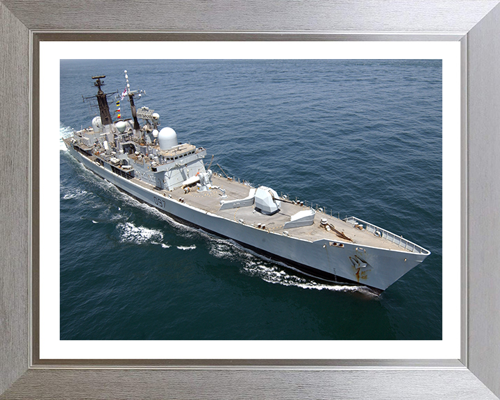 HMS Edinburgh D97 Royal Navy Type 42 Destroyer Photo Print or Framed Print - Hampshire Prints