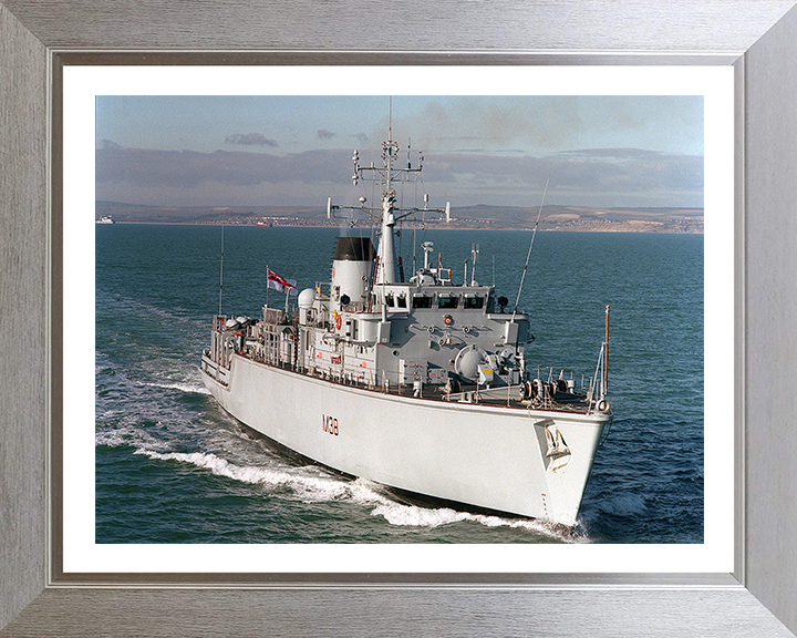 HMS Atherstone M38 Royal Navy Hunt class mine countermeasures vessel Photo Print or Framed Print - Hampshire Prints