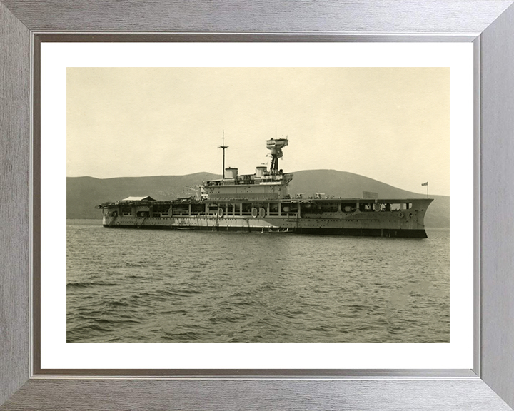 HMS Eagle (94) Royal Navy Eagle class aircraft carrier Photo Print or Framed Print - Hampshire Prints