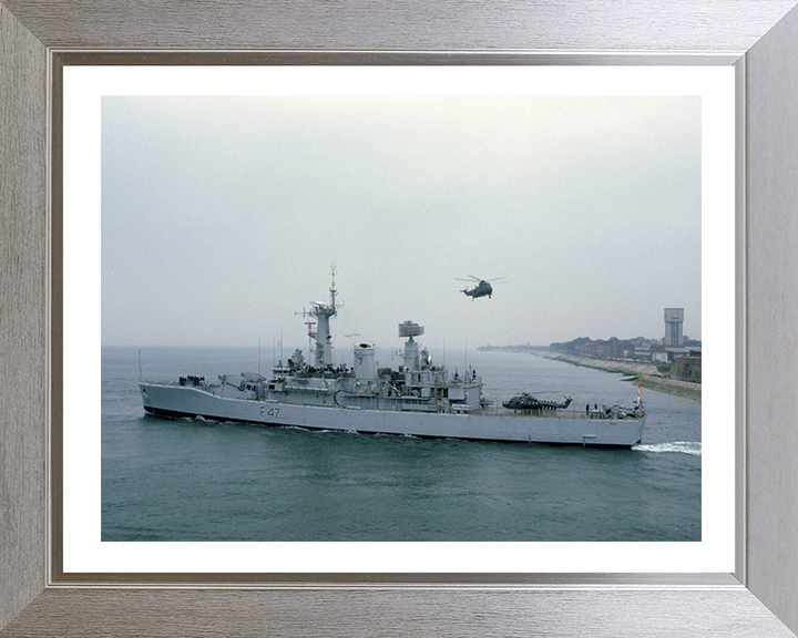 HMS Danae F47 Royal Navy Leander Class Frigate Photo Print or Framed Print - Hampshire Prints