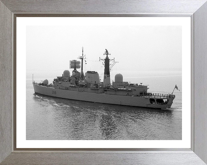 HMS Coventry D118 Royal Navy Type 42 Sheffield Class destroyer Photo Print or Framed Print - Hampshire Prints