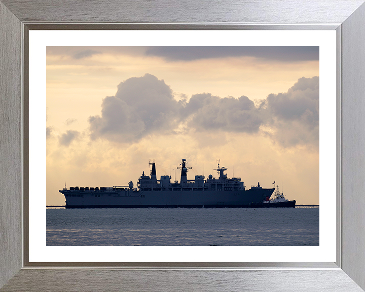 HMS Albion L14 Royal Navy Albion Class amphibious ship Photo Print or Framed Print - Hampshire Prints