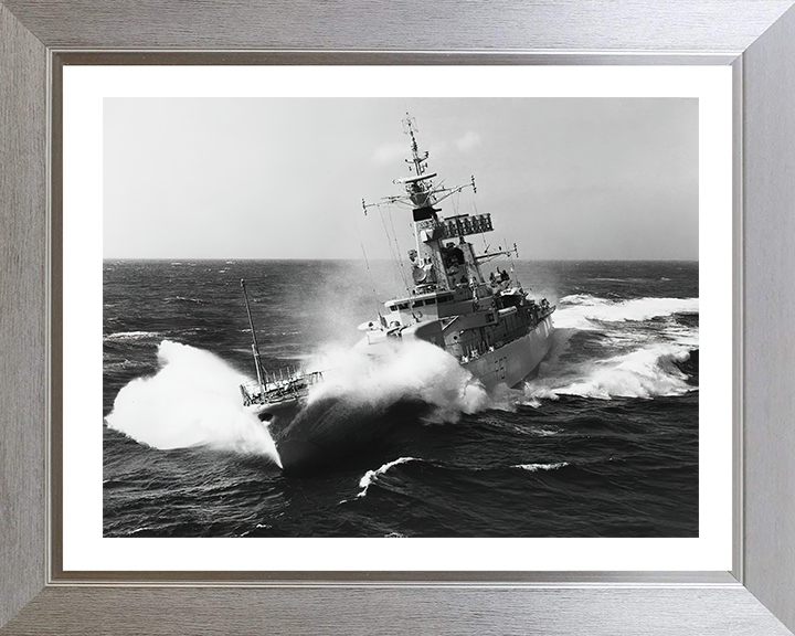 HMS Andromeda F57 Royal Navy Leander class frigate Photo Print or Framed Print - Hampshire Prints