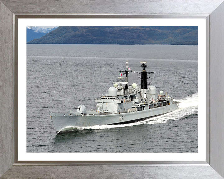 HMS Edinburgh D97 Royal Navy Type 42 Destroyer Photo Print or Framed Print - Hampshire Prints