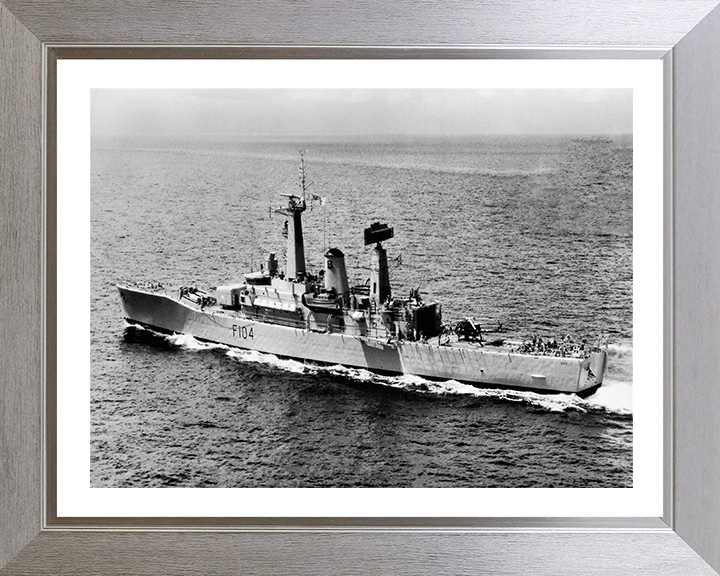 HMS Dido F104 | Photo Print | Framed Print | Leander Class | Frigate | Royal Navy - Hampshire Prints