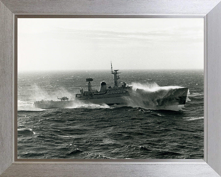 HMS Arethusa F38 Royal Navy Leander Class Frigate Photo Print or Framed Print - Hampshire Prints