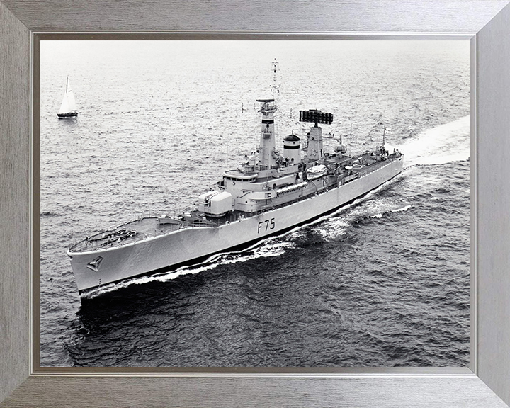 HMS Charybdis F75 | Photo Print | Framed Print | Leander Class | Frigate | Royal Navy - Hampshire Prints