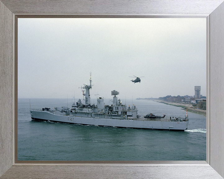 HMS Danae F47 Royal Navy Leander Class Frigate Photo Print or Framed Print - Hampshire Prints