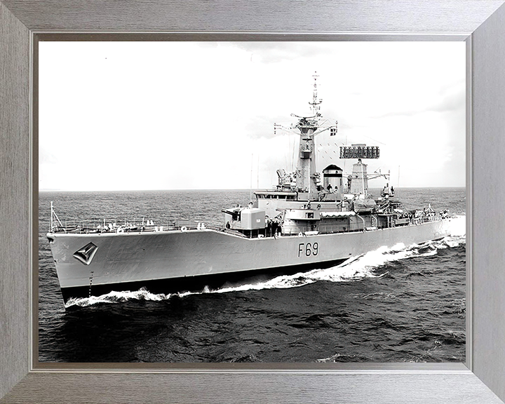 HMS Bacchante F69 | Photo Print | Framed Print | Leander Class | Frigate | Royal Navy - Hampshire Prints