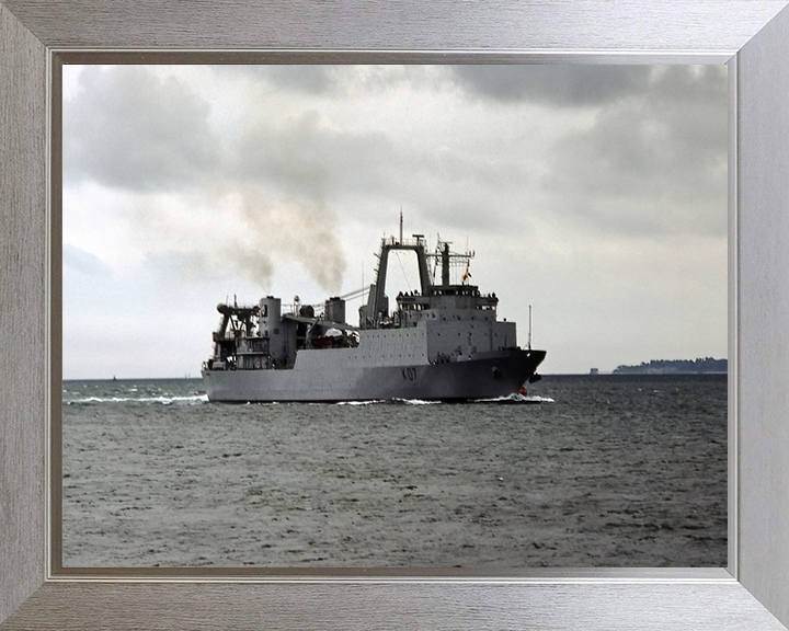 HMS Challenger K07 Royal Navy diving support vessel Photo Print or Framed Print - Hampshire Prints