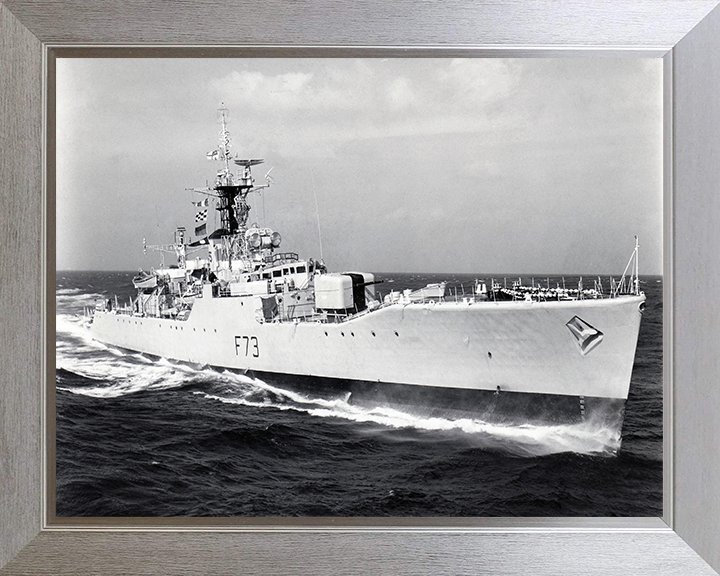 HMS Eastbourne F73 | Photo Print | Framed Print | Whitby Class | Frigate | Royal Navy - Hampshire Prints