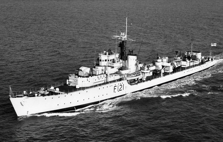 HMS Tumult F121 (R11) | Photo Print | Framed Print | T Class | Destroyer | Royal Navy - Hampshire Prints