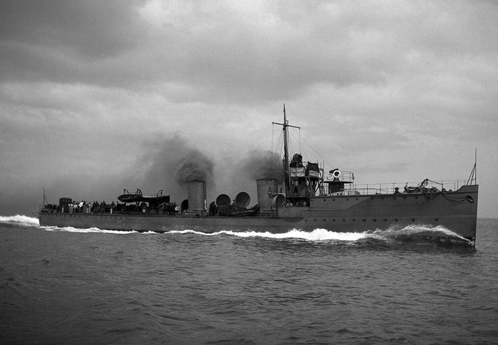 HMS Waveney 1903 | Photo Print | Framed Print | River Class | Destroyer | Royal Navy - Hampshire Prints