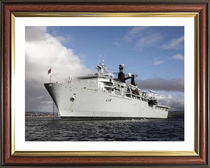 HMS Albion L14 | Photo Print | Framed Print | Albion Class | Amphibious ship | Royal Navy - Hampshire Prints