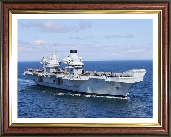 HMS Queen Elizabeth R08 | Photo Print | Framed Print | Queen Elizabeth Class | Aircraft Carrier | Royal Navy - Hampshire Prints