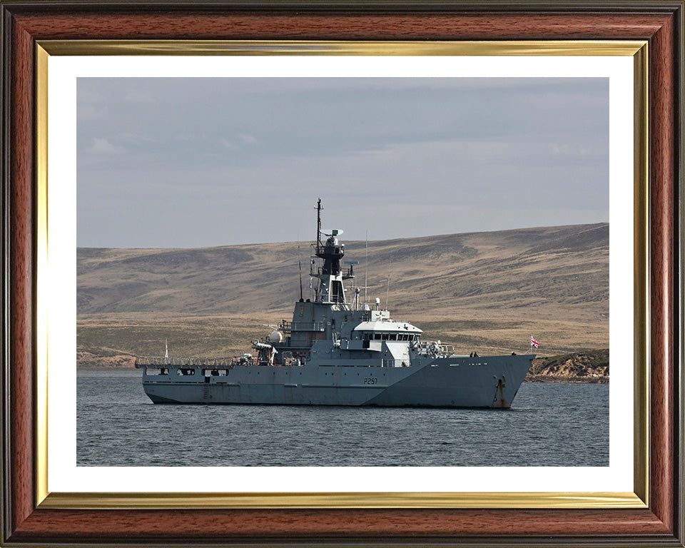 HMS Clyde P257 | Photo Print | Framed Print | River Class | Patrol Vessel | Royal Navy - Hampshire Prints