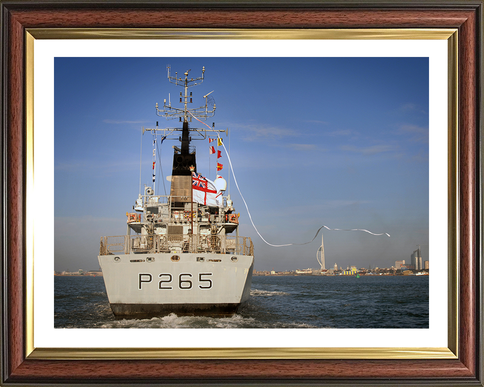 HMS Dumbarton Castle P265 Royal Navy Castle class patrol vessel Photo Print or Framed Print - Hampshire Prints