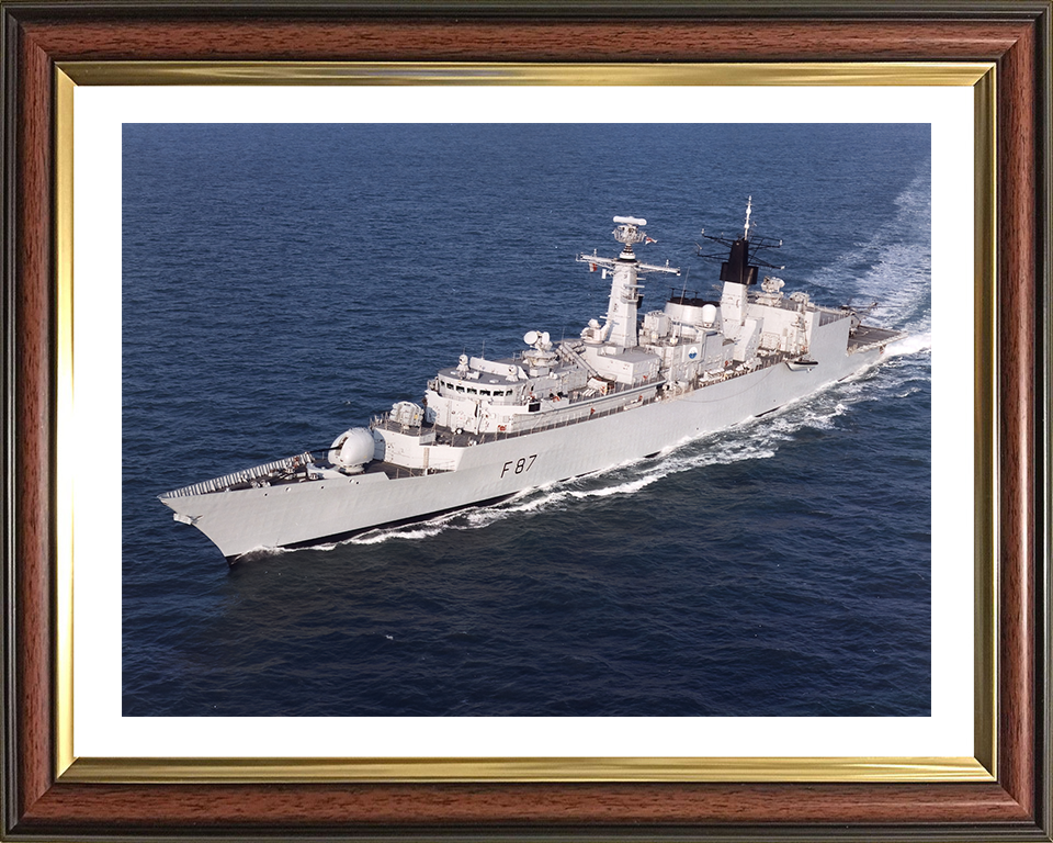 HMS Chatham F87 | Photo Print | Framed Print | Poster | Type 22 | Frigate | Royal Navy - Hampshire Prints