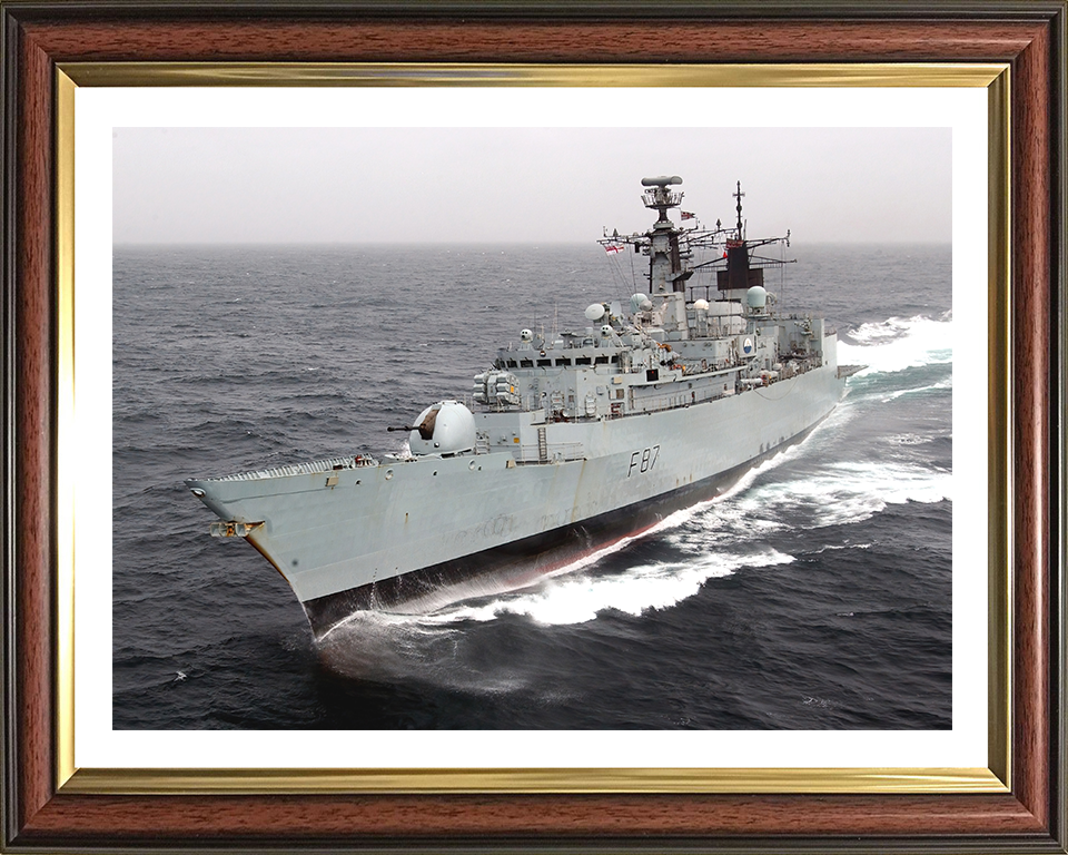 HMS Chatham F87 | Photo Print | Framed Print | Poster | Type 22 | Frigate | Royal Navy - Hampshire Prints