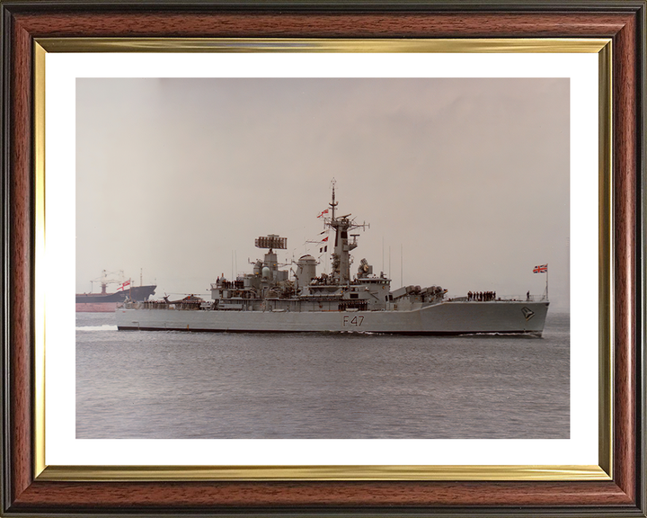 HMS Danae F47 Royal Navy Leander Class Frigate Photo Print or Framed Print - Hampshire Prints