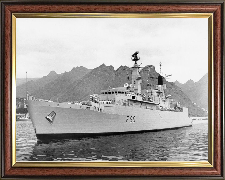 HMS Brilliant F90 Royal Navy Type 22 Frigate Photo Print or Framed Print - Hampshire Prints