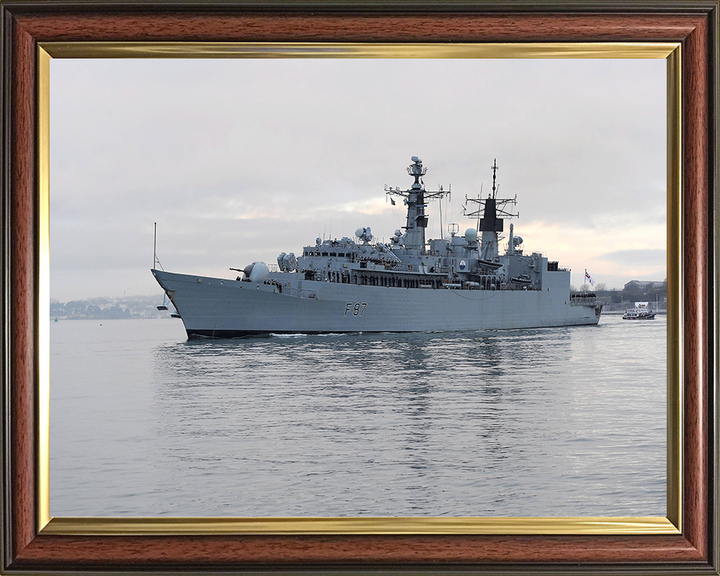 HMS Chatham F87 Royal Navy Type 22 Frigate Photo Print or Framed Print - Hampshire Prints