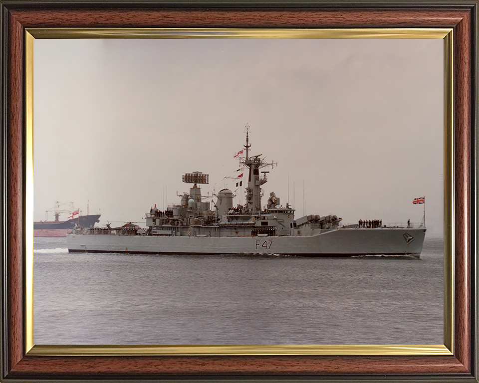 HMS Danae F47 Royal Navy Leander Class Frigate Photo Print or Framed Print - Hampshire Prints